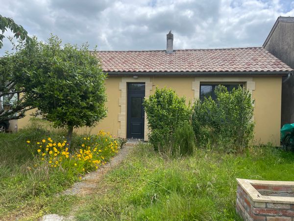 Maison, deux chambres, 15 minutes à vélo de la place saint michel