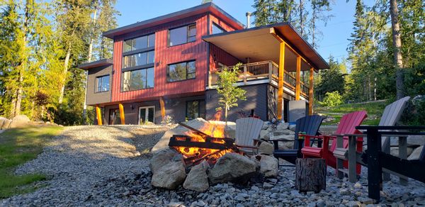 Nelson Mountain House