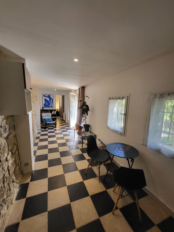 Appartement indépendant dans villa, idéal pour un couple