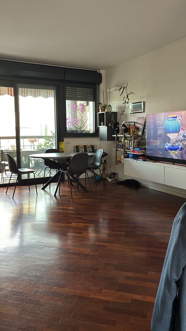 Anna's house