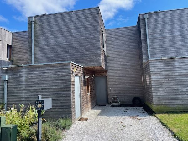 Maison  en bois de charme au coeur d'une petite commune avec tous les services de proximité