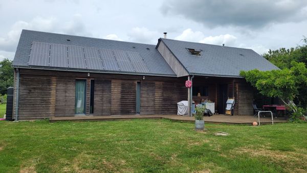 La Maison en bois de Mylène et Julien