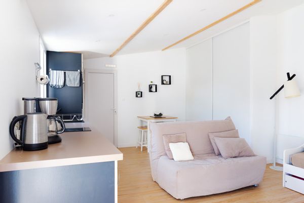 Studio avec grande terrasse