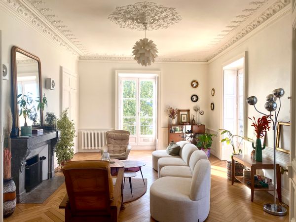 Appartement 4 chambres au cœur de Nantes, à 10 minutes à pied de la gare et face au château