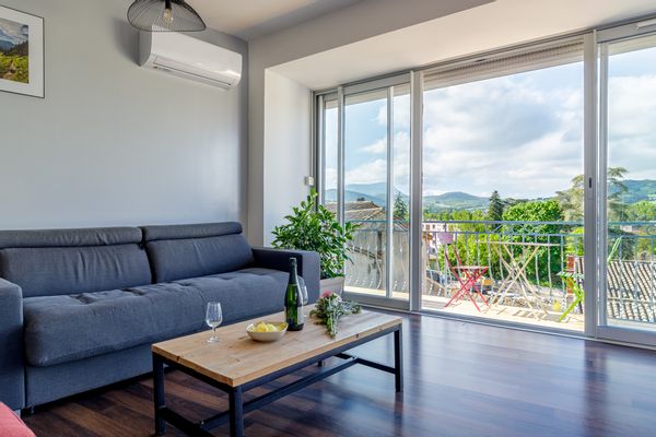 Appartement avec vue et clim - Crest centre