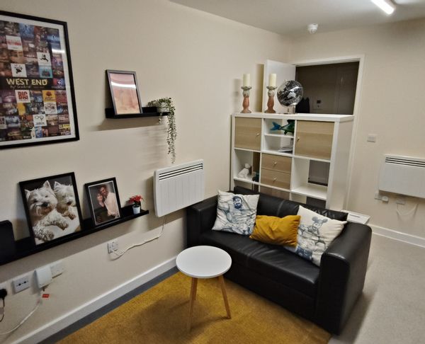 Cozi 1-bedroom apartment in front of Arsenal Stadium