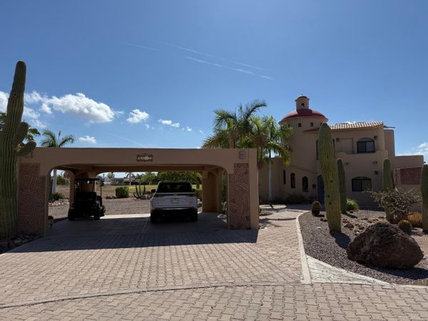 Juan Carlos's house