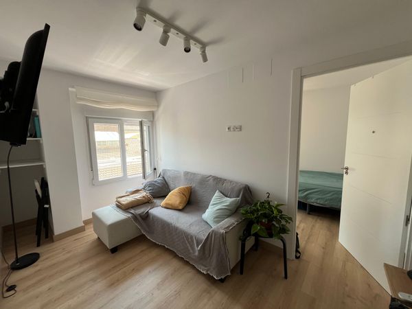 3-bedroom apartment near the beach in Valencia