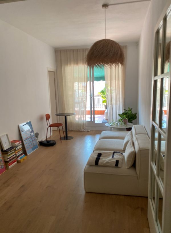 Mi piso está en una zona tranquila de Barcelona