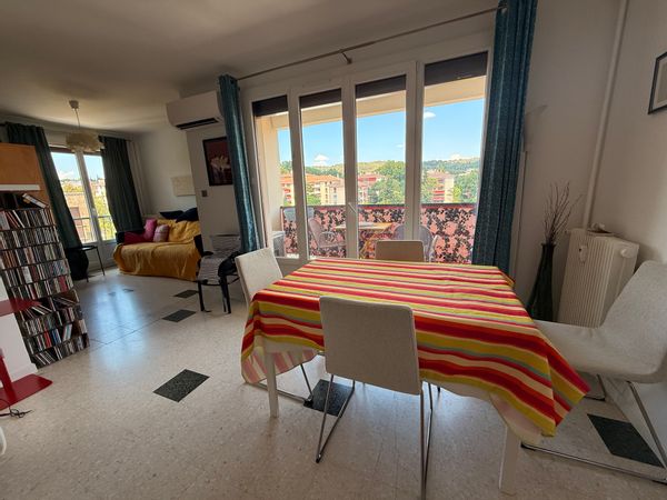 MICHEL's house