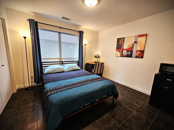 Cozy Private Bedroom in the Heart of Houston