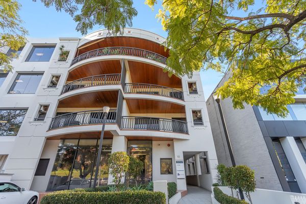 Parliament Place apartment