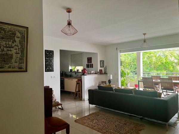 Entre ciel et terre, tout près de la mer