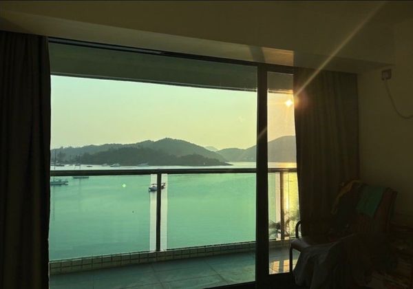 Nam Wai by the sea
