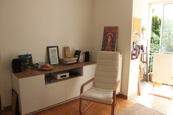 Appartement chaleureux dans maison de pierre aux portes de Paris