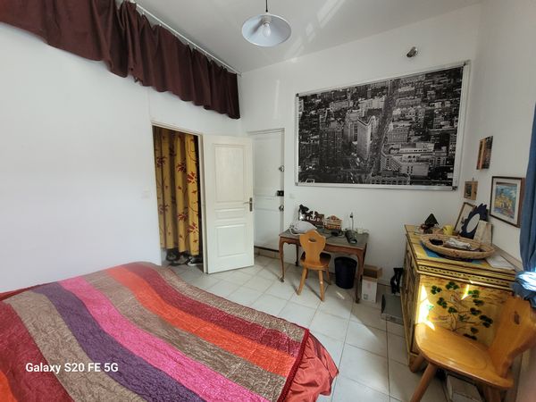 2 chambres dans maison avec jardin, 6km de la mer et centre ville, transport en commun.