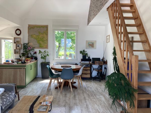 Maison en campagne avec piscine chauffée à 15 minutes du Mont Saint Michel, 20 minutes de la mer.