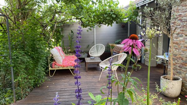 La maison-terrasse-bassin-parking centre ville