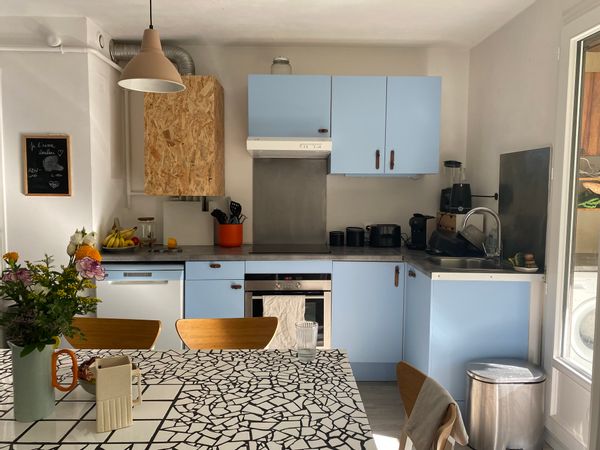 Havre de paix lumineux entre les Calanques et le cœur de Marseille