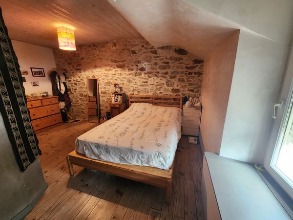 La chambre privée de Sacha, Cécile