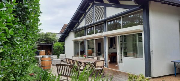 Maison à Capbreton, 4 chambres, à 300 m de la plage avec un grand jardin clos
