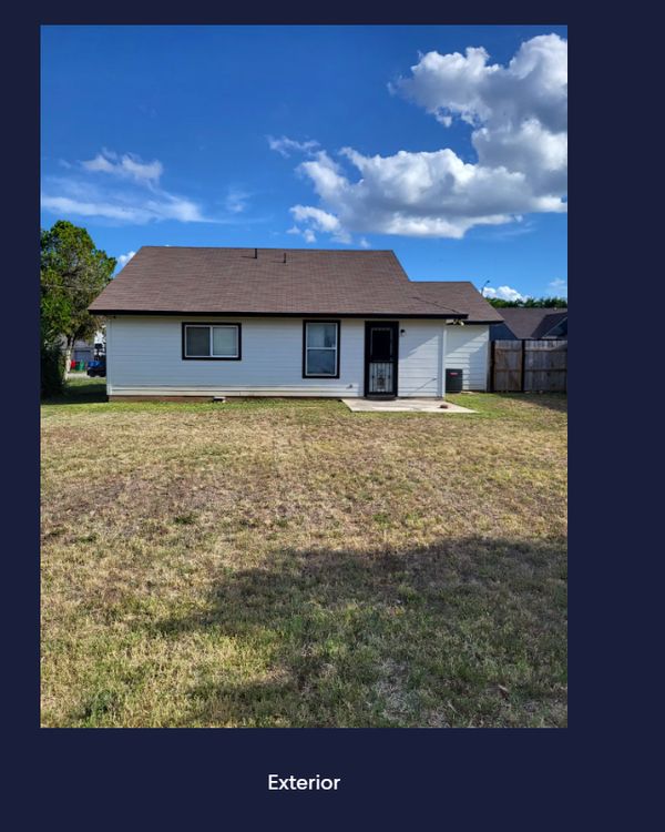 Charming 3 beds 2 bath house in San Antonio close to The Spurs