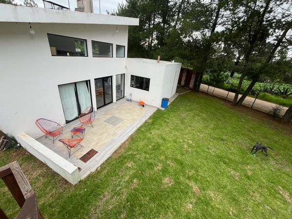 Sandra's house
