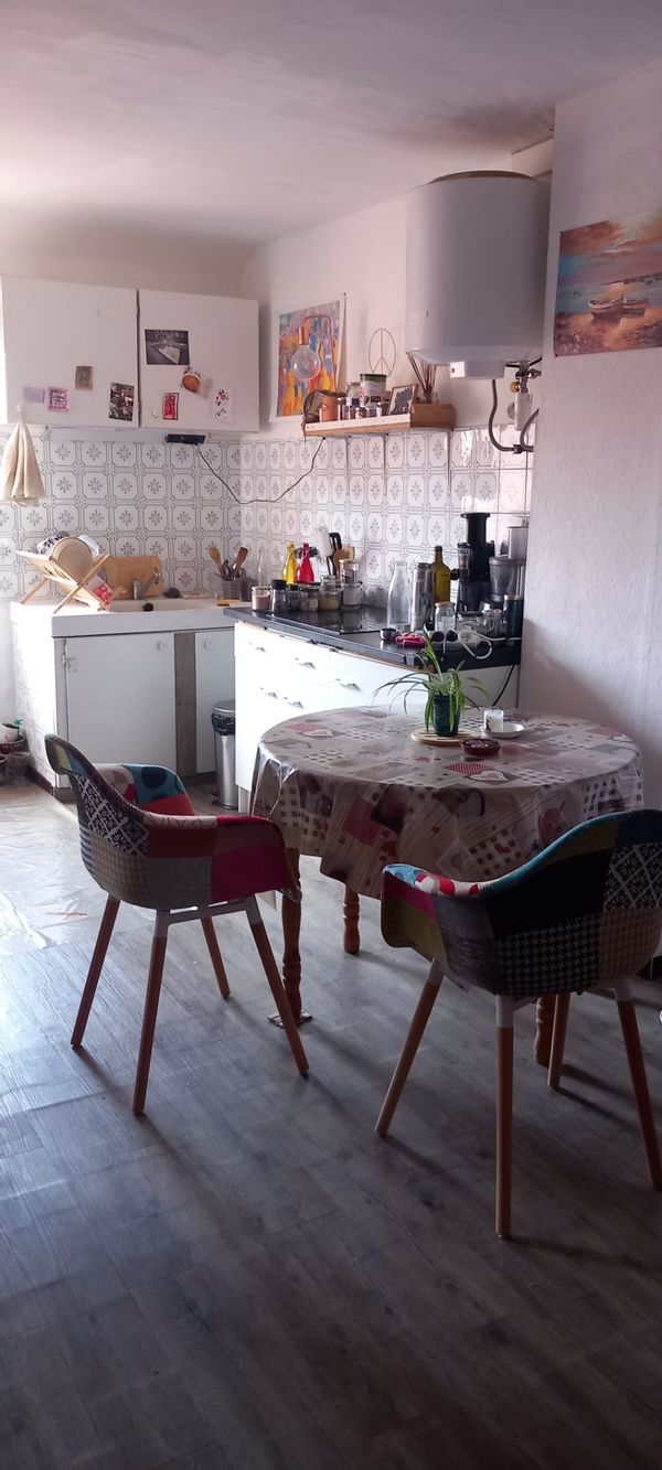 Delphine's house