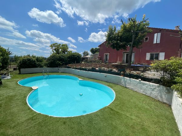 Maison provençale au coeur du Luberon