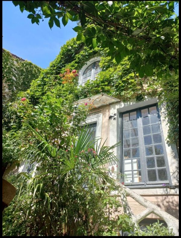 Oscar's house