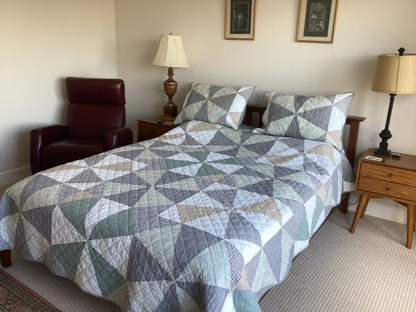 Mala & Girishina kuća