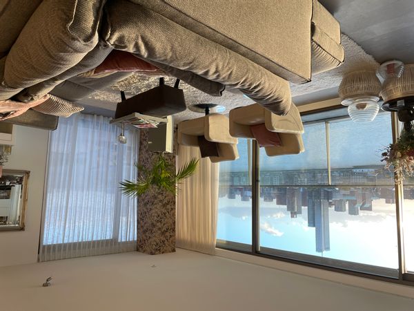 Ontdek het Rotterdam, dynamisch en metropool vanuit een schitterend appartement aan de Maas