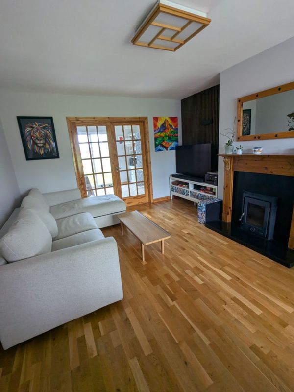 5-Minute to the Beach – 3-Bed Home with Garden, in Cliffoney, Sligo