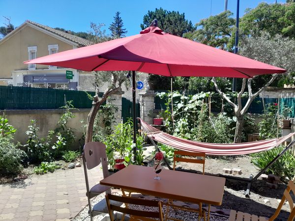 Maison de village avec jardin près d'Avignon
