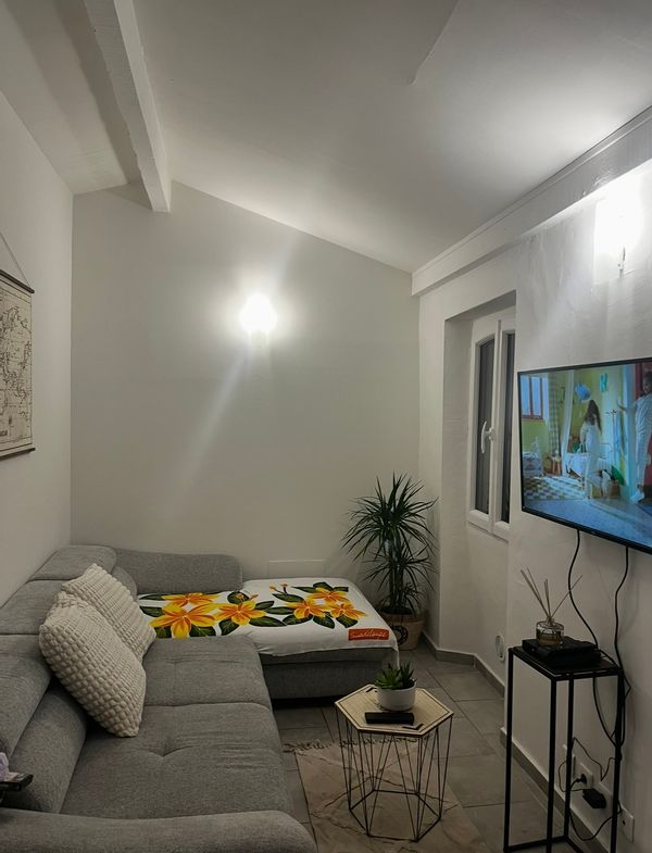 Roxane's house