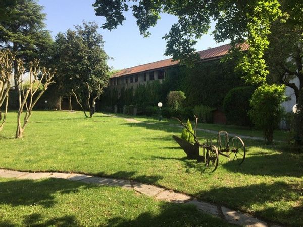 Villa alle porte di Milano