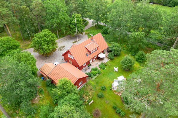Samuel's house