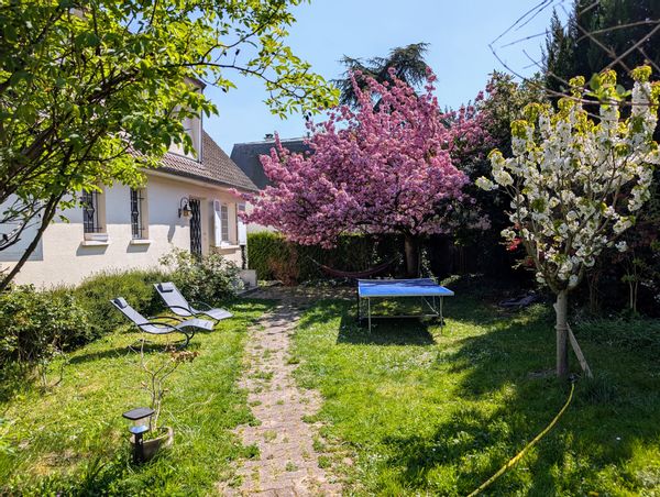Grande maison familiale avec jardin à 30 minutes de Paris (proche Seine)