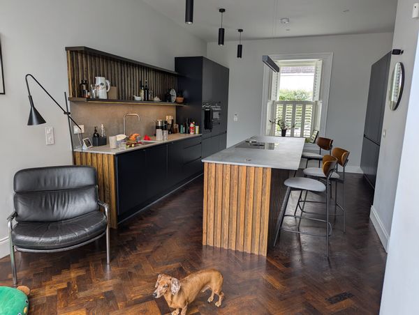 Renovated Family Home by the Sea in South Dublin