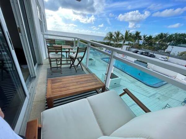 Ocean Front 2 bed 2.5 bath - Miami Beach