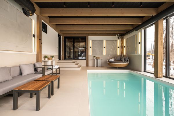 Gorgeous Evergreen Villa in Mont-Tremblant