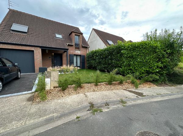 Calm and lovely home 15 minutes away from city center