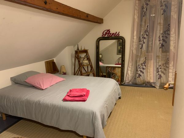 Chambre et sa salle d’eau privée, proximité LA DEFENSE