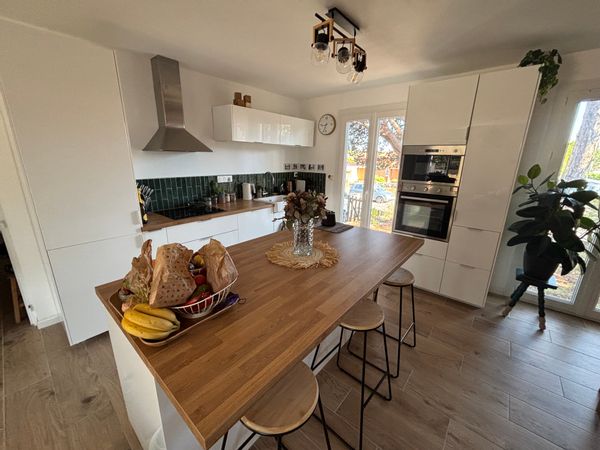 La petite maison d’Estelle, Émile et Mars.