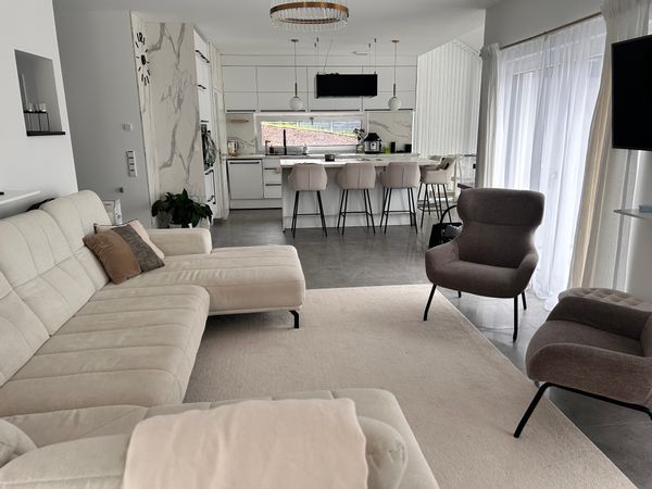 A beautifully presented 5 Bedroom family home in idyllic German village