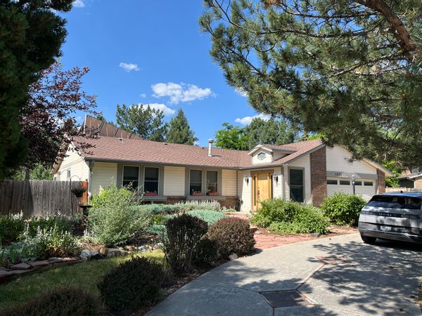 Modern Eco Ranch in North Boulder with Garden & Office Space
