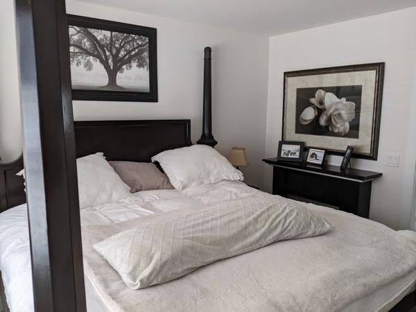 Harrison Hot Springs Village Private Room - Where Wellness Meets Adventure in BC's Thermal Paradise