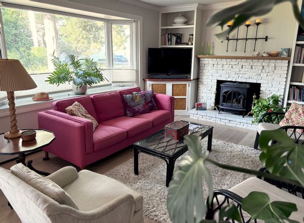 Peaceful and cozy home in vibrant Pepperrell Cove
