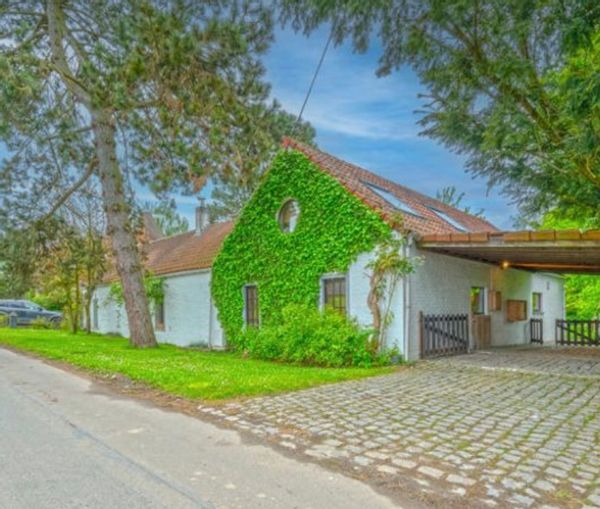 La maison de Violette et Arnaud en pleine campagne