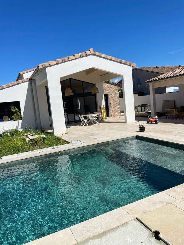 Maison entièrement rénovée au cœur de vaux sur mer, à 900 m de la plage et 200m du centre village